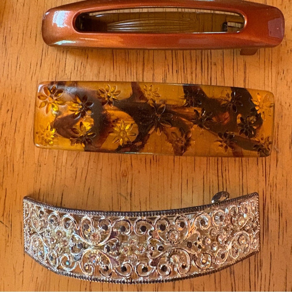 Vintage Hair Clip Set - Black, White, Brown, Gold - Picture 5 of 6